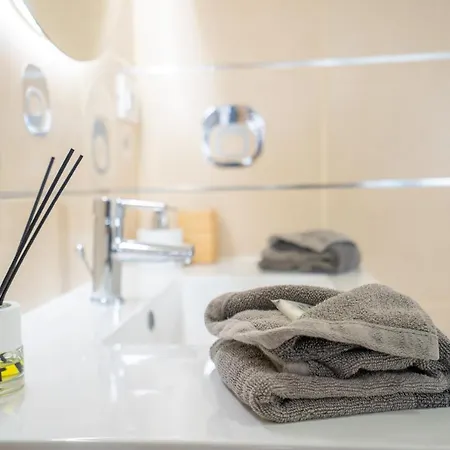 펜션 Ocean Vibes With Sea View And Private Heated Pool