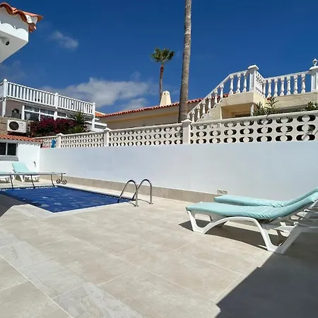 Ocean Vibes With Sea View And Private Heated Pool 펜션