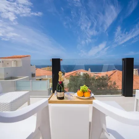 Сasa de vacaciones Ocean Vibes With Sea View And Private Heated Pool *