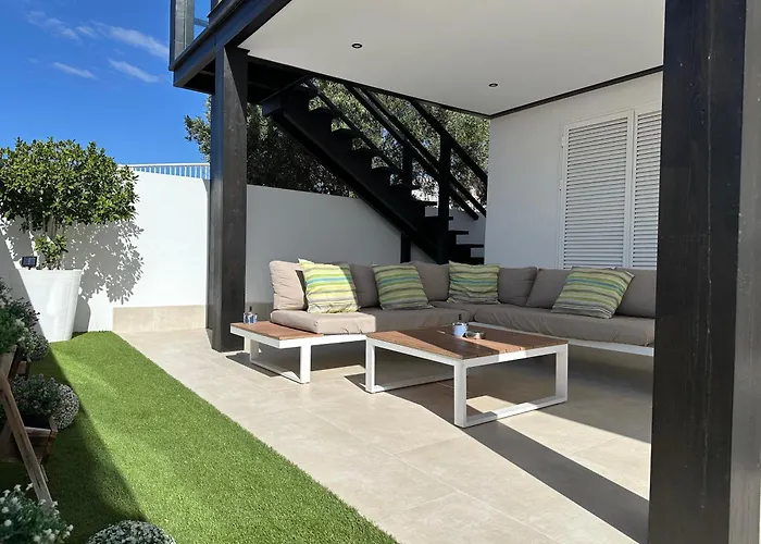 Ocean Vibes With Sea View And Private Heated Pool