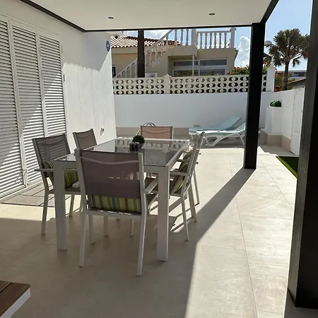 בית נופש Ocean Vibes With Sea View And Private Heated Pool *