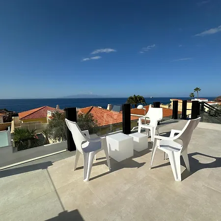 Ocean Vibes With Sea View And Private Heated Pool Ferienhaus *