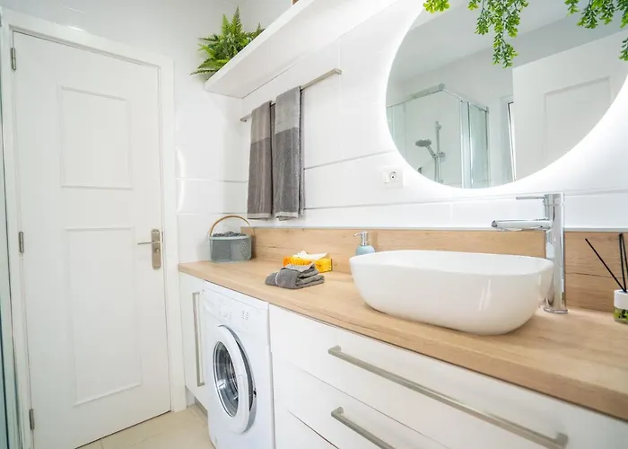 Semesterbostad Ocean Vibes With Sea View And Private Heated Pool *